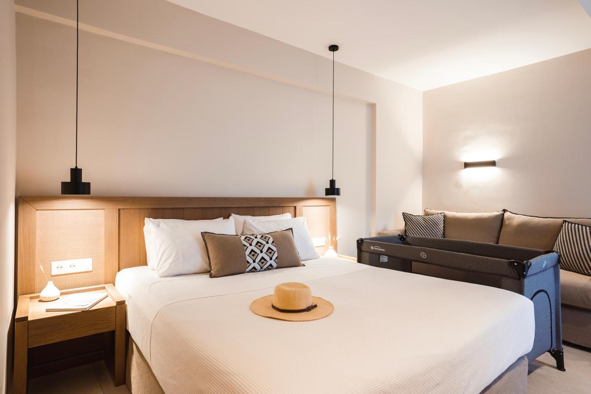 Elivia Boutique Suites Almiropótamos 객실 사진